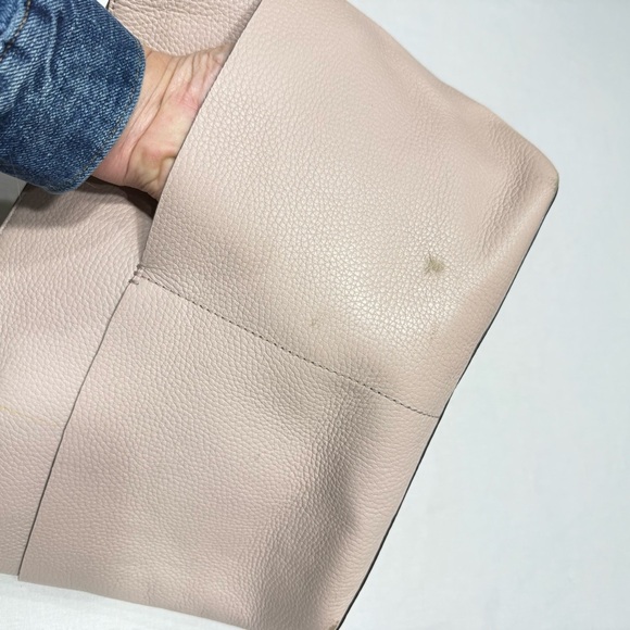 MICHAEL KORS
Bedford Medium Pebbled Leather Tote Pale Pink - Picture 4 of 7